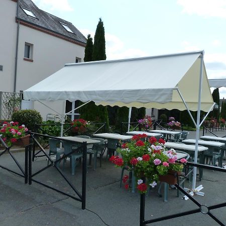 Hostellerie Du Chateau Saint-Pere-sur-Loire Zewnętrze zdjęcie