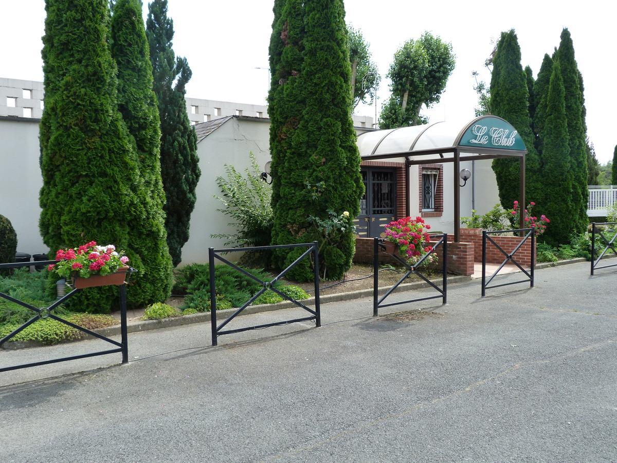 Hostellerie Du Chateau Saint-Pere-sur-Loire Zewnętrze zdjęcie